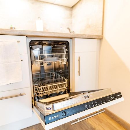 Tagblatts 2-Zimmer Business Apartment ทุทลิงเงน ภายนอก รูปภาพ