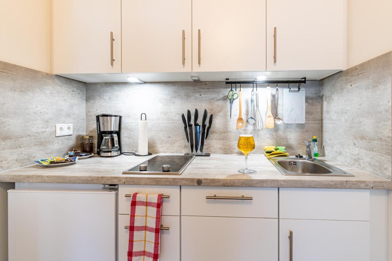 Tagblatts 2-Zimmer Business Apartment ทุทลิงเงน ภายนอก รูปภาพ